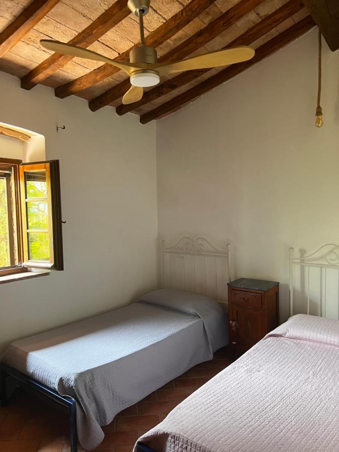 Antica Colombaia Appartement Volterra Buitenkant foto